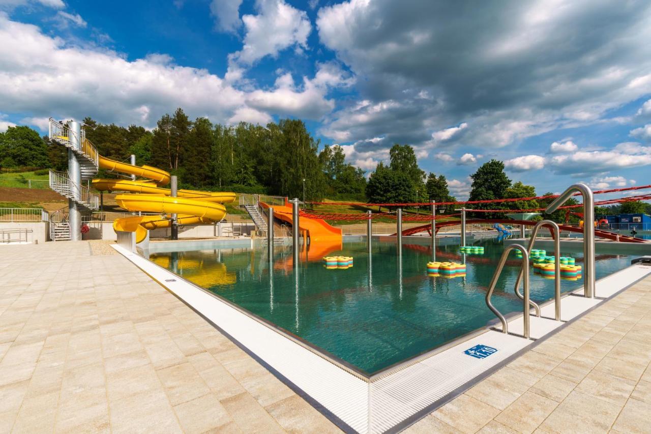 Apartmany Myslivna Ostrov  Extérieur photo